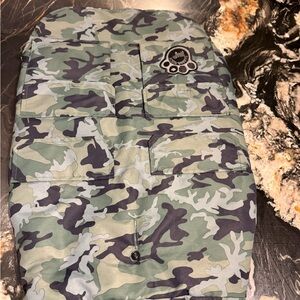 Canada Pooch Camouflage Dog Vest (20) and matching knit hat